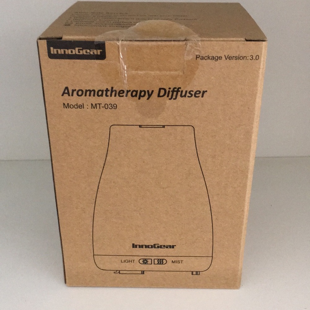 NEW InnoGear Aromatherapy Diffuser + Christmas Wreath Pine essential oil - Picture 9 of 9